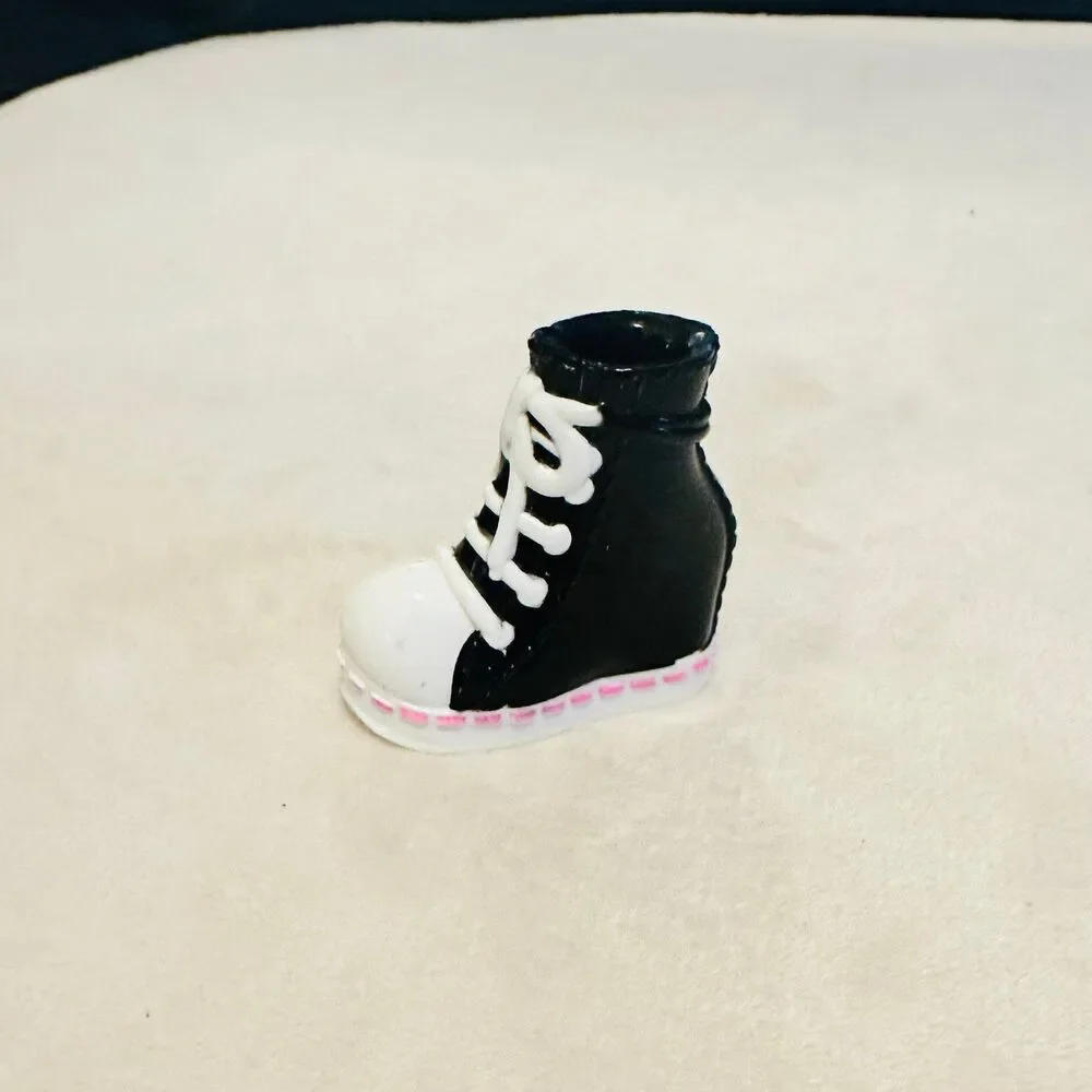 BRATZ Doll Single Shoe Black Sneaker